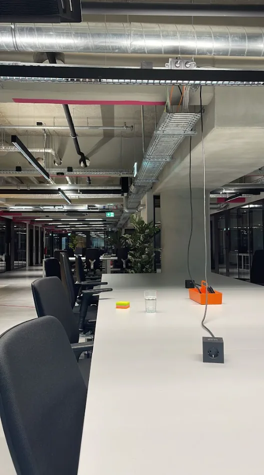 Büroreinigung Berlin – modernes Büro